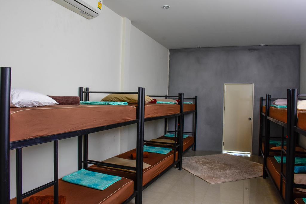 The Wanderlust Hostel Пханган Экстерьер фото