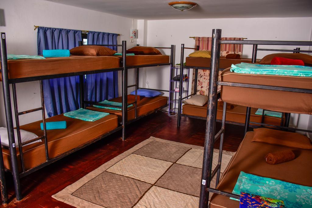 The Wanderlust Hostel Пханган Экстерьер фото