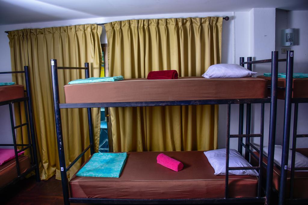 The Wanderlust Hostel Пханган Экстерьер фото