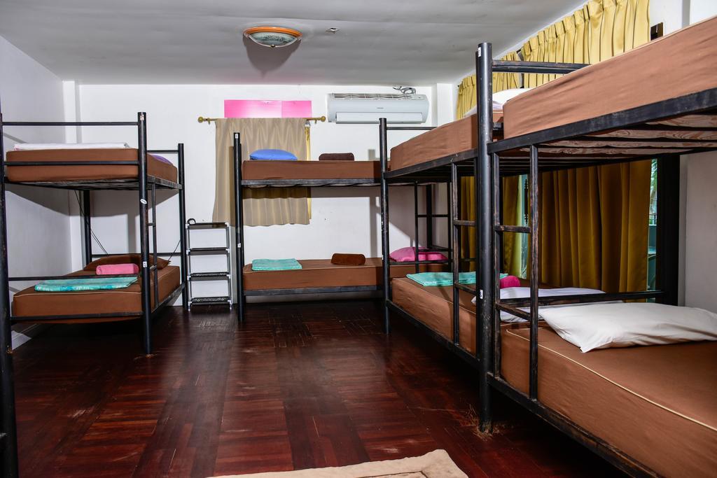 The Wanderlust Hostel Пханган Экстерьер фото