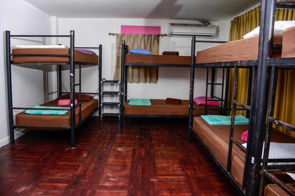 The Wanderlust Hostel Пханган Экстерьер фото